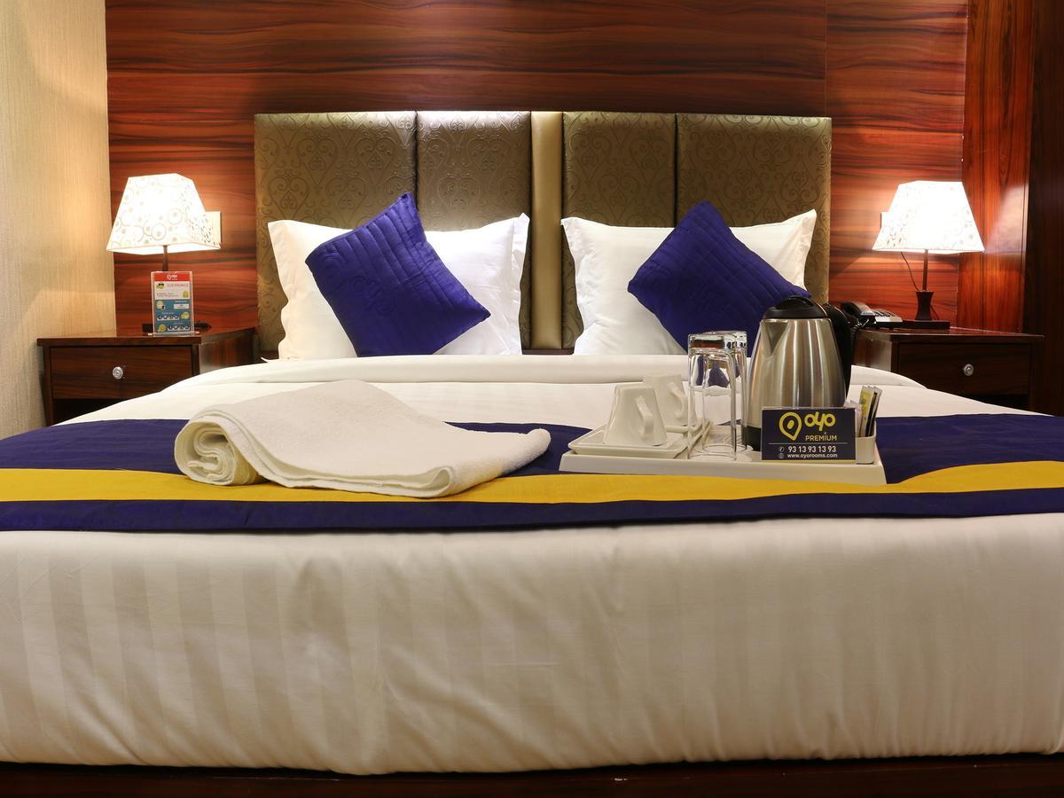 Oyo 662 Hotel Comfotel Calcutta Extérieur photo